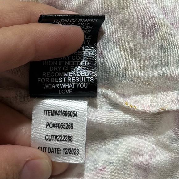 Torrid Super Soft Smocked Flutter Sleeve Tee Floral - Picture 8 of 8